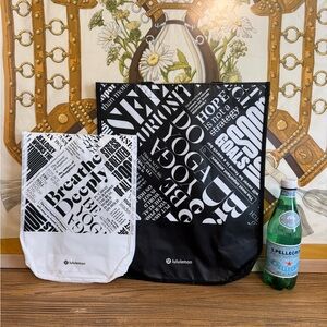 🍋 2 Lululemon Bags